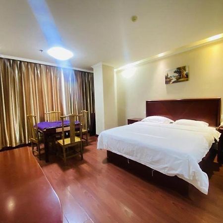 GreenTree Inn Beijing Miyun Changcheng Huandao Express Hotel Nanmujiayu Buitenkant foto